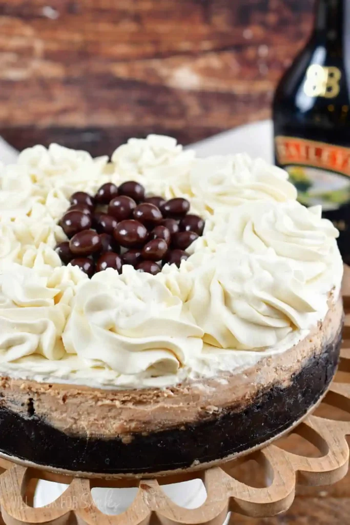 Baileys-Cheesecake-whole-on-stand