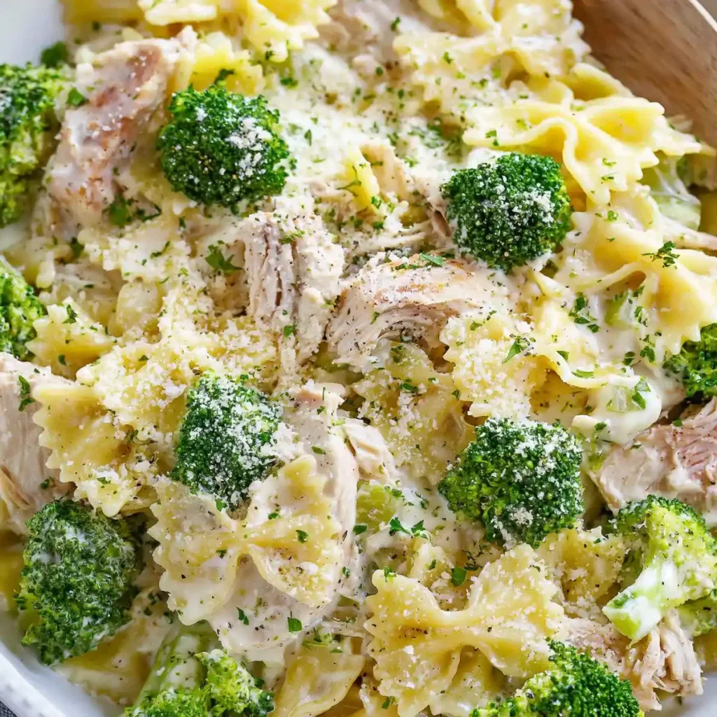 Chicken-Broccoli-Pasta.png (1)